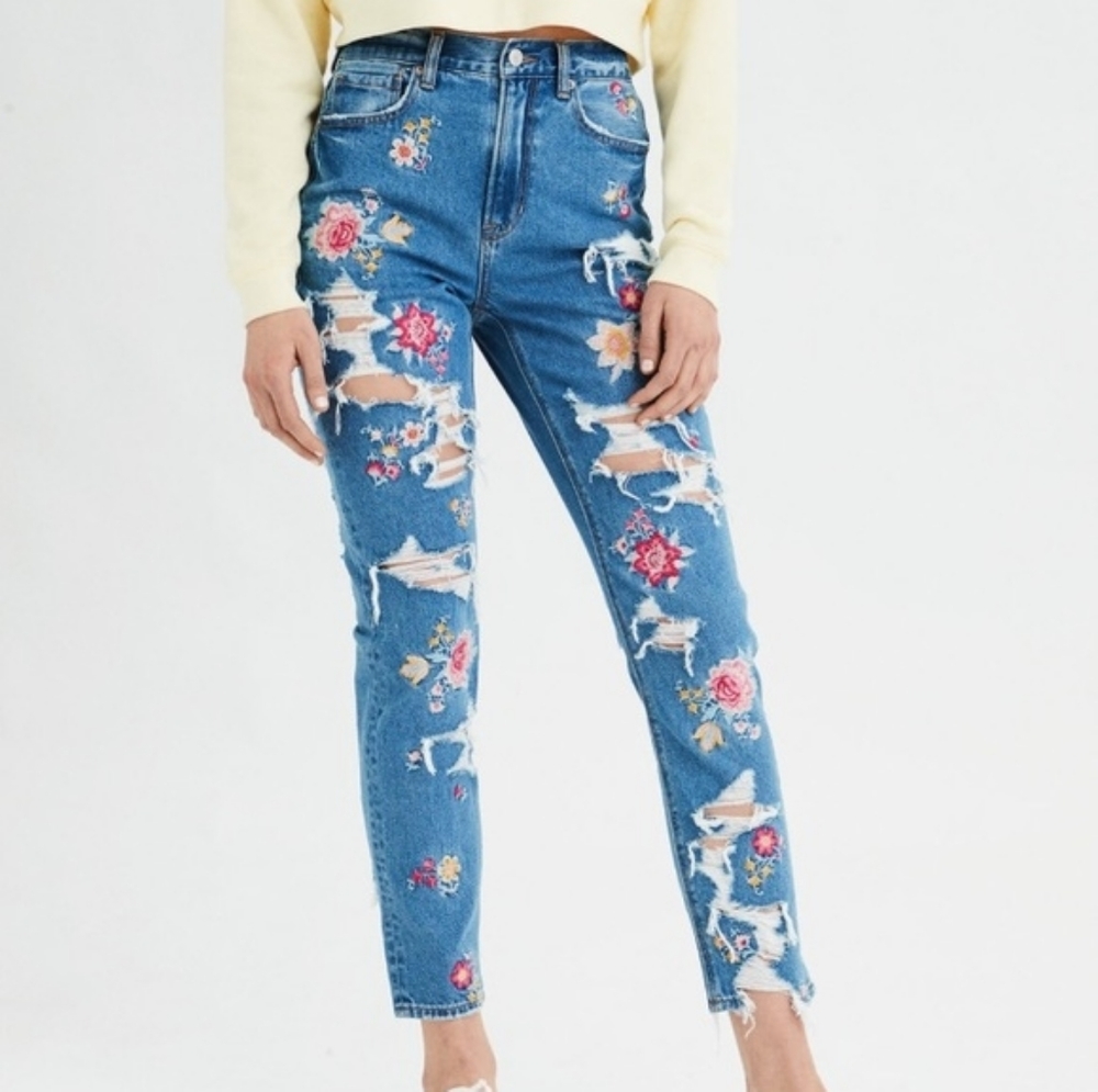 American Eagle Embroidered Mom Jeans